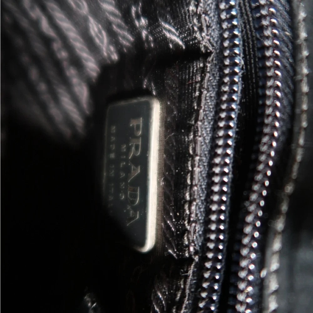 Vintage 90’s Prada Spazzolato Black Tote Bag CBK - Picture 11 of 14